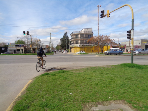 Venta De Lote En Guernica, A Mts De Av Hipolito Yrigoyen
