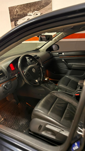 Volkswagen Vento 2.5 Blindado Rb3