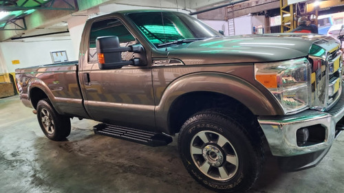 Imagen 10 de 13 de Ford F-250 Super Duty