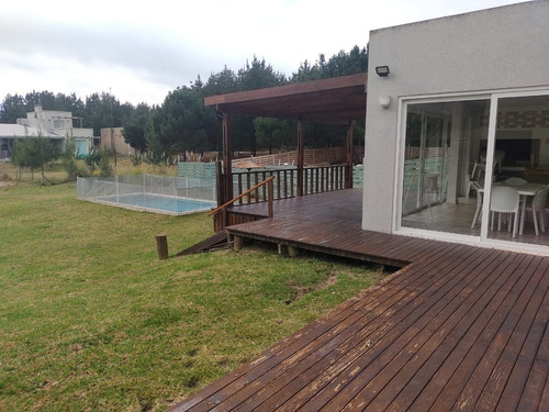 Imagen 20 de 21 de Residencial 1 Costa Esmeralda: Muy Buena Casa En Venta Con Pileta