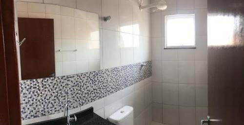Sobrado Em Condomínio Fechado Com Piscina Em Itanhaém Sp