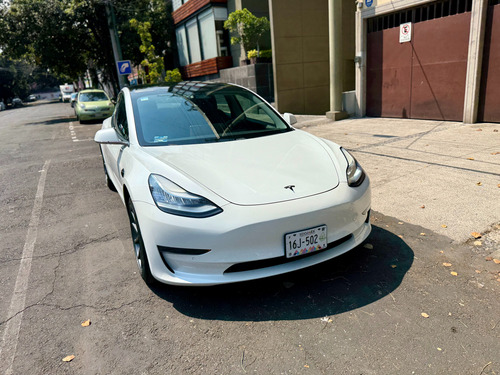 Tesla Model 3 Standar Range Autonomia Auto Pilot
