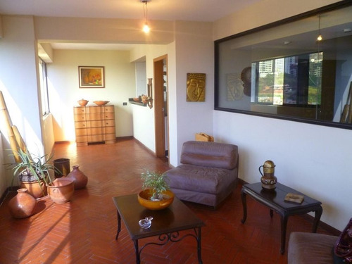 Imagen 10 de 17 de Marol Rentahouse Vende Apartamento En El Parral Valencia 22-17948