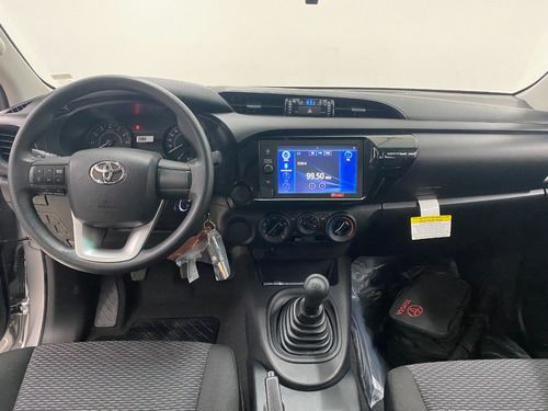 Imagen 5 de 11 de Toyota Hilux Sr T/m 2021 Nueva De Agencia