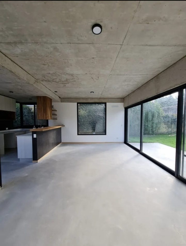 Imagen 2 de 18 de Venta!!! Casa 3 Ambientes A Estrenar