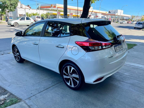 Imagen 4 de 13 de Toyota Yaris 1.5 N S Cvt 2022
