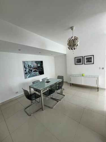 Apartamento De 2 Habitaciones Amueblado En Naco En Alquiler