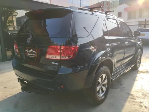 Toyota Fortuner Sr5 At 4000cc 4x4