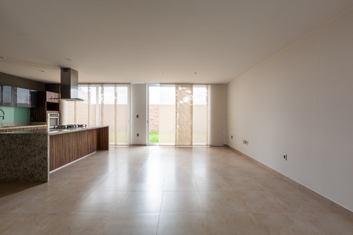 Imagen 3 de 16 de Venta Casa Premium Zibata Qro