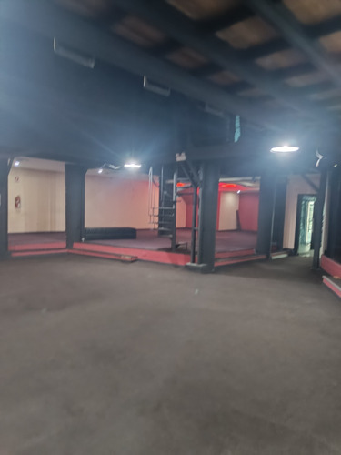 Altamira, Venta Hermoso Local , Ubicación Perfecta Para Un Restaurante, Discoteca, Concesionario De Autos Etc