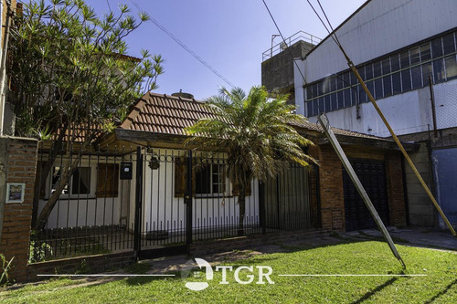 Imagen 3 de 28 de Venta 260m2 Descubiertos Posible Permuta Garage