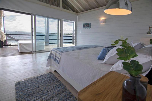 Casa Sobre La Playa En José Ignacio