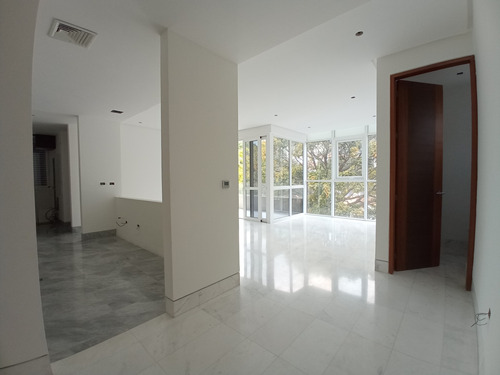 Imagen 4 de 17 de Vendo Apartamento 150m2 4h/4b/4p La Castellana