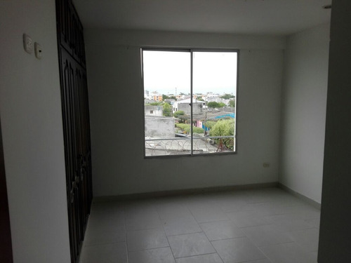 Imagen 3 de 16 de Arrienda Apartamento B/ Obrero