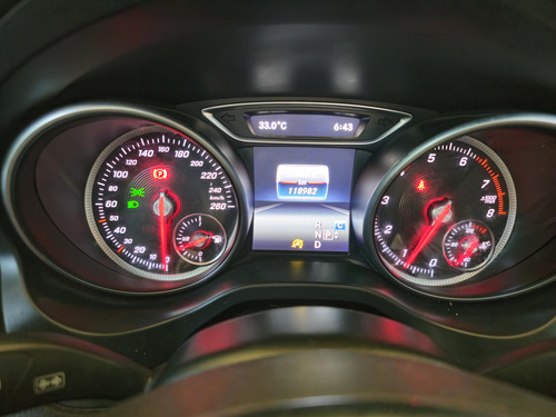 Mercedes-Benz Clase GLA 1.6 Gla250 Amg-line 211cv