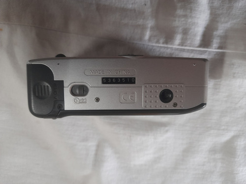 Camara De Fotos Nikon Ef400sv Plateado (Usado)