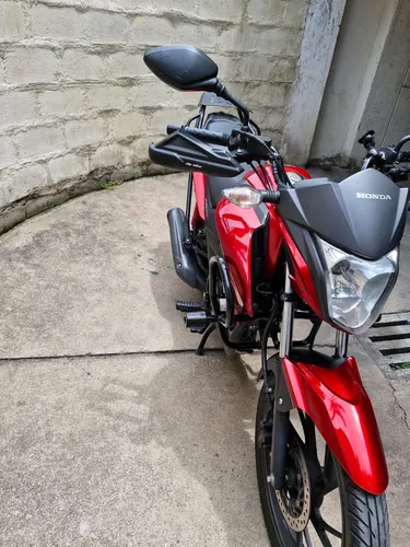 Honda Cb125 F Max Ii Modelo 2024 En Perfectas Condiciones