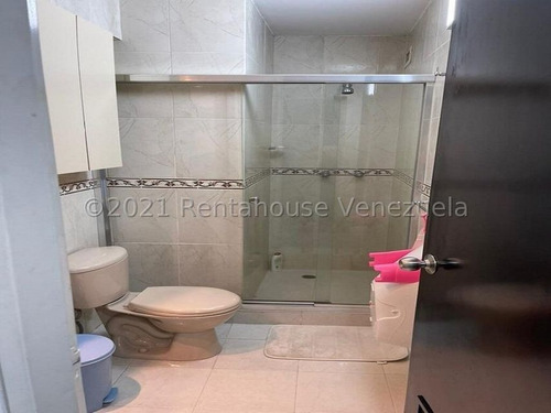 Imagen 16 de 19 de Espectacular Y Acogedor Penhouse En Venta Valle Abajo Mls #22-15128