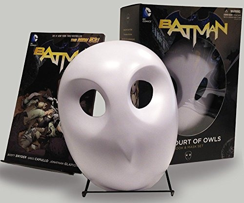 Batman The Court Of Owls Mask And Book Set (the New 52) (bat