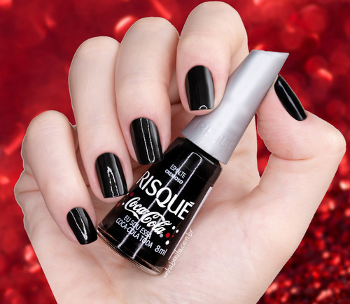 Esmalte de Unhas Risqué Coleção Coca Cola Cor Eu Sou Essa Coca-Cola Toda