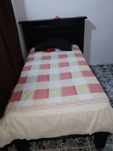 Cama Individual Madera Maciza Con Colchón Como Nueva 