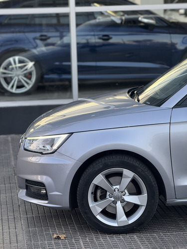 Audi A1 1.4 Tfsi Stronic 125cv