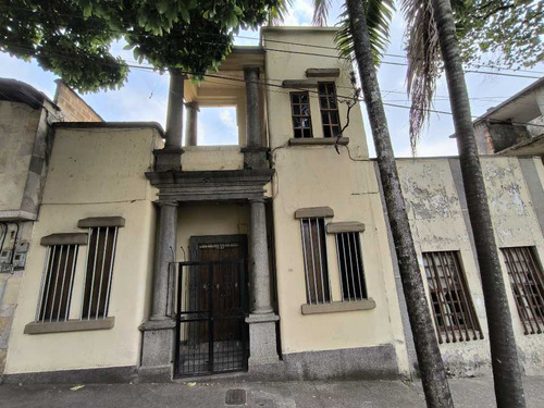 Casa Lote En Manrique Central