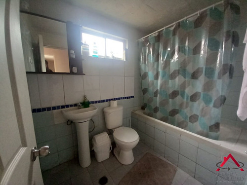 Se Vende Amplia Casa Con Local Comercial, Población Lautaro.