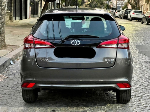 Imagen 6 de 12 de Toyota Yaris Xls Pack Cvt