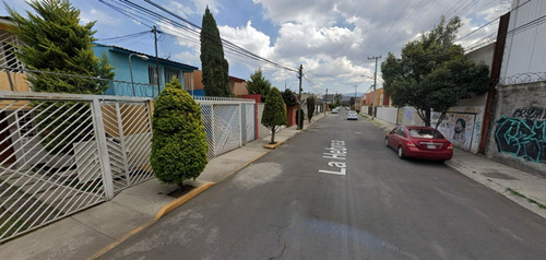 Casa 3 Recamaras, 2 Estacionamientos, 2 Baños.