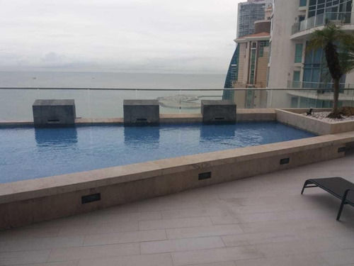 Venta De Apartamento En Loft Four 41, Punta Pacífica 21-1600