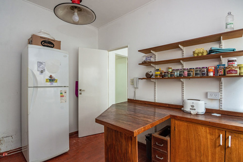 Imagen 6 de 17 de Departamentos En Venta Pb Con Patio Y Cochera Cub.