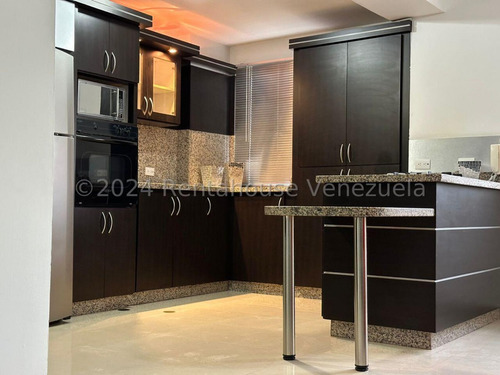 Dennymar, Vende Apartamento Amoblado En Urb Priv Al Este De La Ciudad, Conectado A Planta, Areas Sociales, 2hab, 2baños, Ambientado Para Brindar Total Confort Para Vivir Y Descansar, Contáctame B4b5b4
