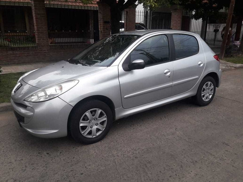 Peugeot 207 1.4 Active 75cv 2014