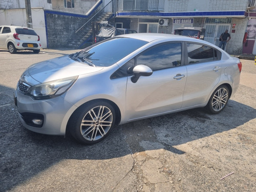 Kia Rio 1.4 4 p