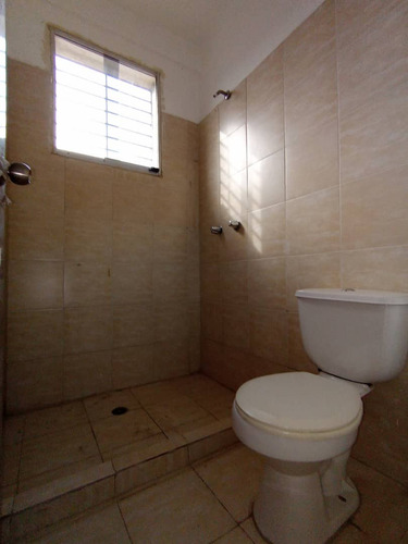 Venta De Townhouse Conj Resd Rusticana Country Naguanagua 04-23