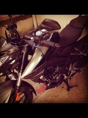 Imagen 6 de 6 de Bajaj Rouser 200 Ns