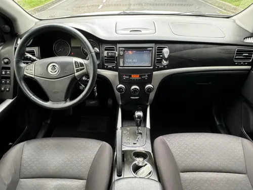 SsangYong Korando C 2.0 Diésel 4x2 automática