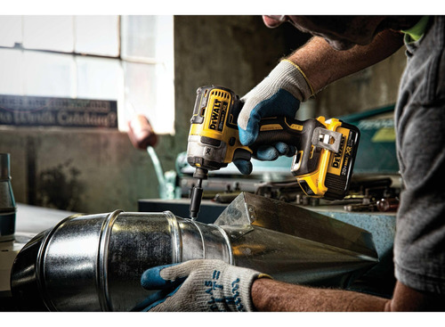Destornillador De Impacto Dewalt 20v Max* Xr Sin Escobillas,