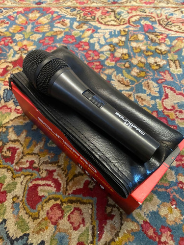 Microfone Dinamico Soundpro Sp35 - Semi Novo