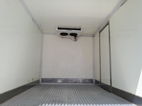 Vw Delivery Express 2022 Baú Refrigerado Completa Nova