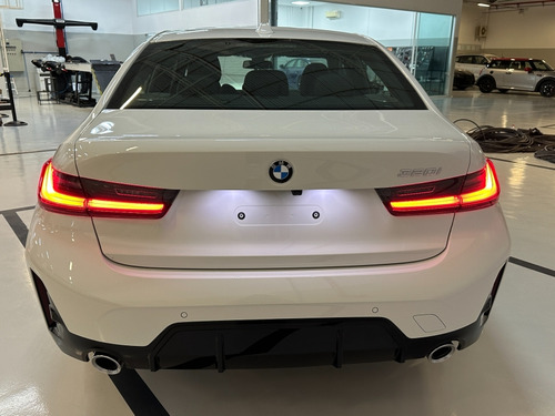BMW 320i 2.0 16V TURBO FLEX M SPORT AUTOMÁTICO