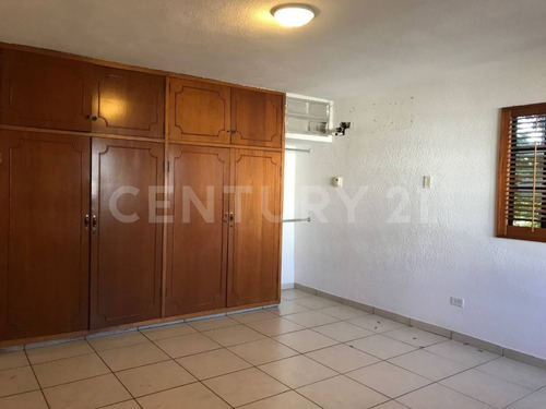 Imagen 6 de 6 de Casa En Renta En Col Las Quintas