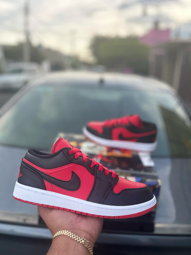 Jordan 1 Low Clasico ( Envio Gratis ) (Usado)