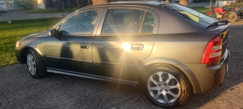 Chevrolet Astra 2.0 Gls