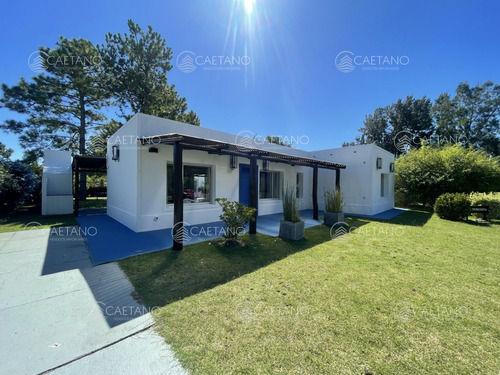 Casa En Alquiler Anual, Barrio Privado