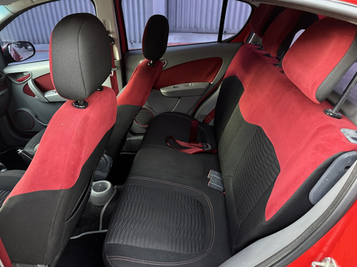 Fiat Palio 1.6 MPI ESSENCE 16V FLEX 4P AUTOMÁTICO