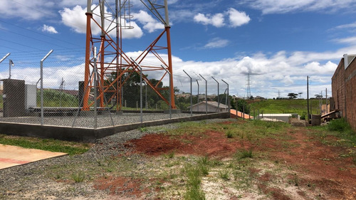 Imagem 6 de 7 de Casa Para Venda Em Ponta Grossa, Uvaranas, 3 Dormitórios, 1 Suíte, 2 Banheiros, 2 Vagas - L-2254144_1-1668024