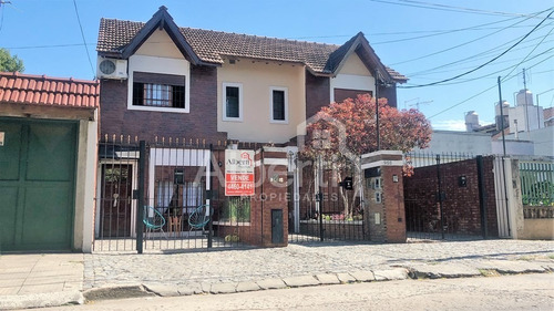 Venta Duplex Haedo Sur. 