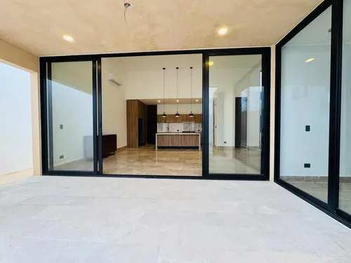 Se Vende Residencia En Xcanatun, Merida Yucatan